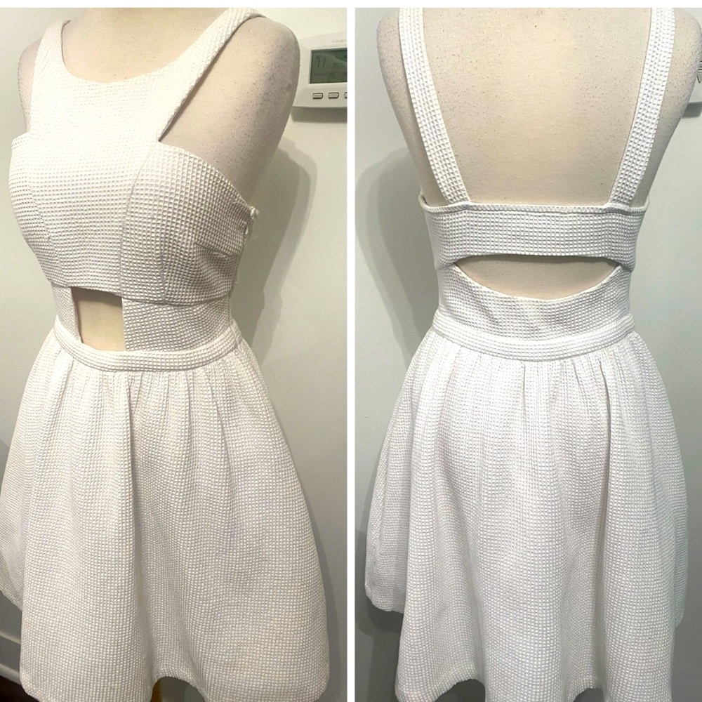 A. DREA White Cutout Dress - Size M -NEW